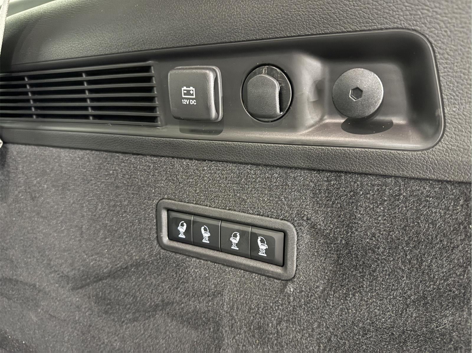 2026 Jeep Grand Wagoneer Summit Obsidian
