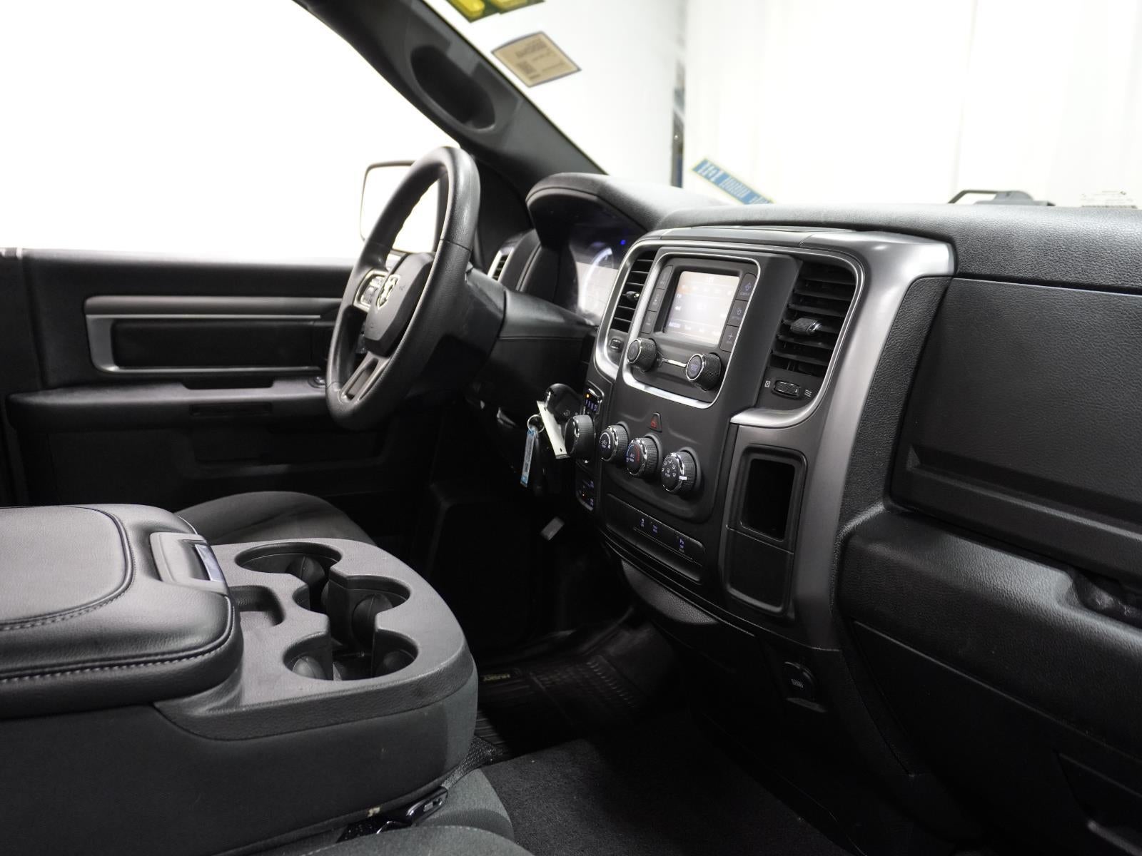 2021 RAM 1500 Classic Warlock Quad Cab 4x4 6'4' Box