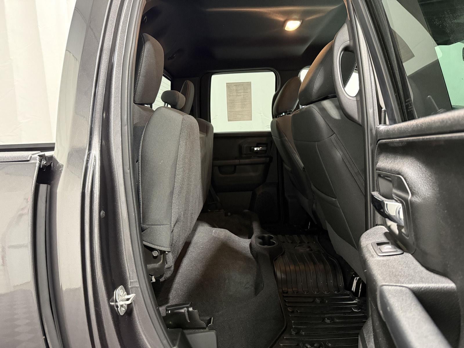 2021 RAM 1500 Classic Warlock Quad Cab 4x4 6'4' Box