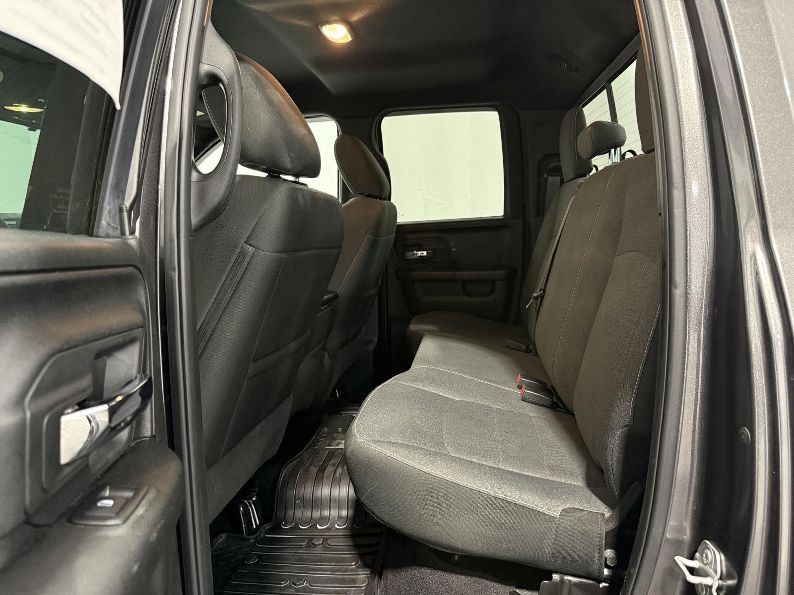 2021 RAM 1500 Classic Warlock Quad Cab 4x4 6'4' Box