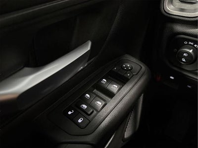 2025 RAM 1500 Tradesman Quad Cab 4x4 6'4' Box