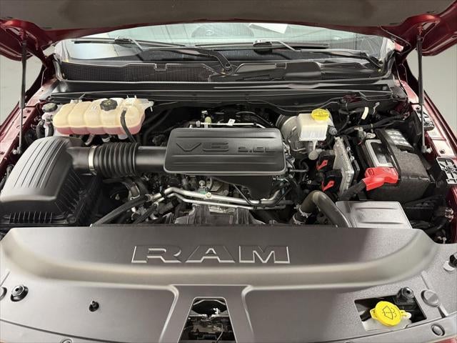 2023 RAM 1500 Big Horn Crew Cab 4x4 5'7' Box