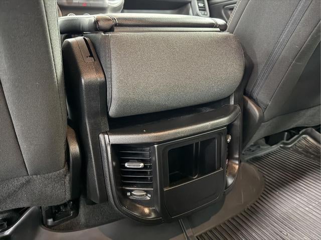 2023 RAM 1500 Tradesman Crew Cab 4x4 5'7' Box