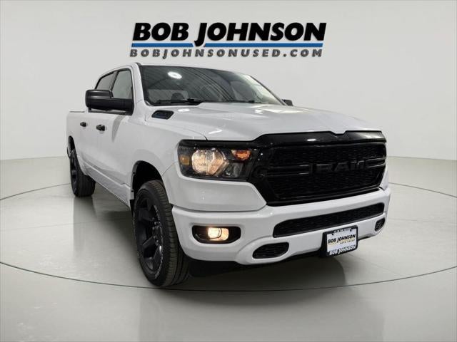 2023 RAM 1500 Tradesman Crew Cab 4x4 5'7' Box