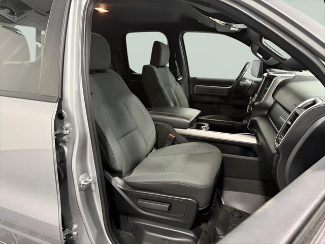 2022 RAM 1500 Big Horn Quad Cab 4x4 6'4' Box