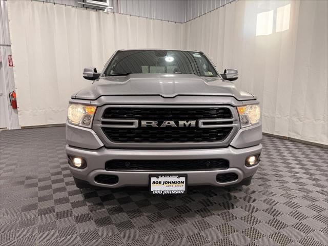 2022 RAM 1500 Big Horn Crew Cab 4x4 5'7' Box