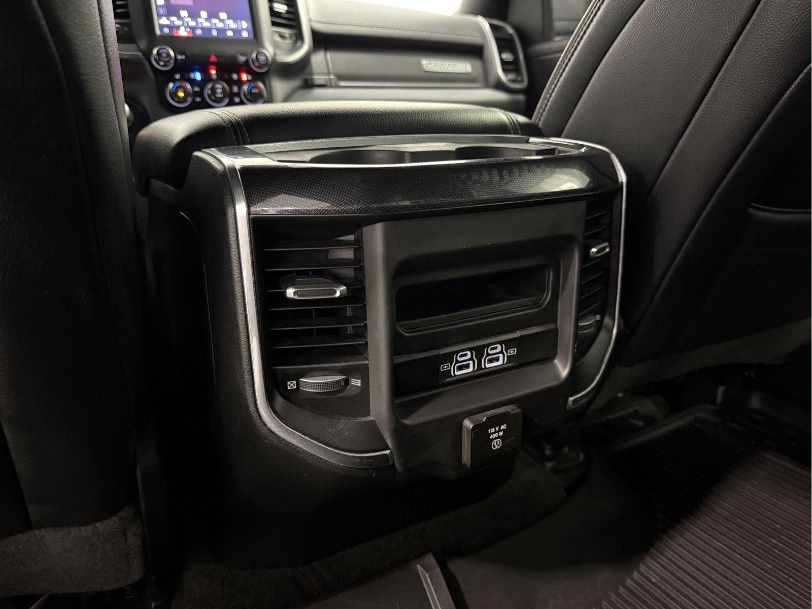 2022 RAM 1500 Laramie Crew Cab 4x4 5'7' Box