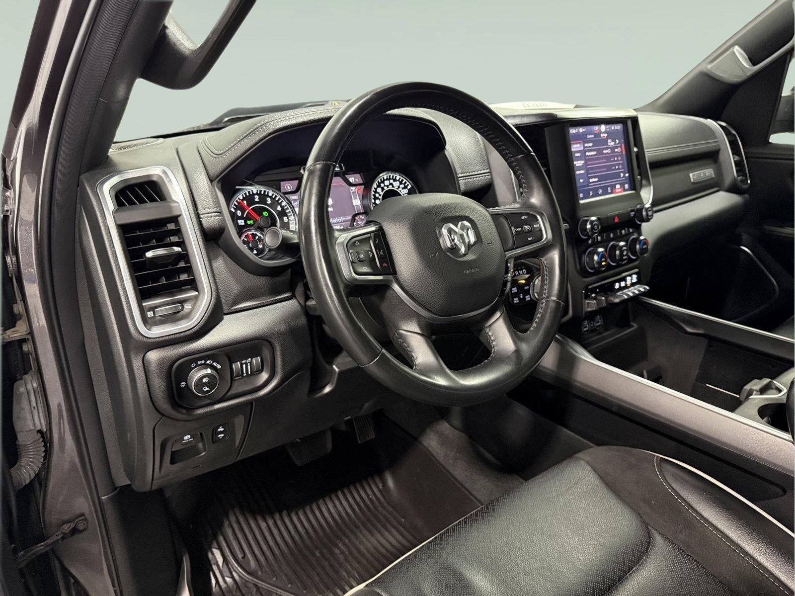 2022 RAM 1500 Laramie Crew Cab 4x4 5'7' Box