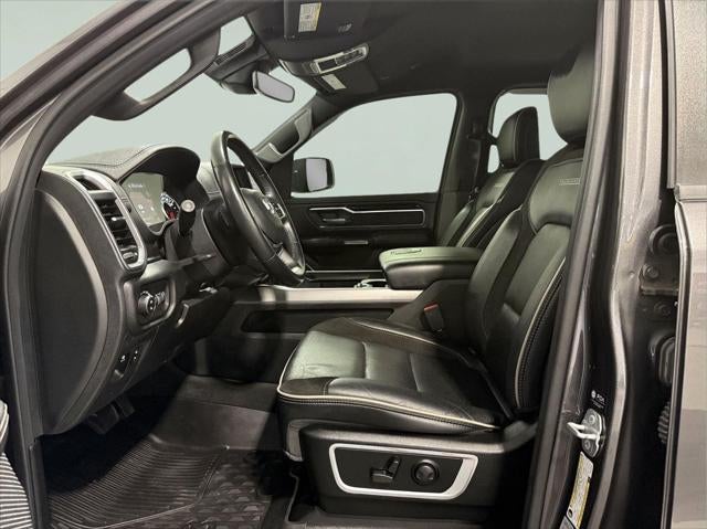 2022 RAM 1500 Laramie Crew Cab 4x4 5'7' Box