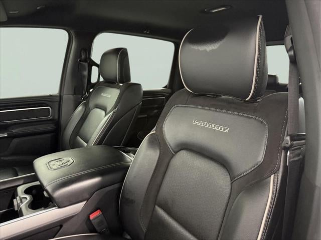 2022 RAM 1500 Laramie Crew Cab 4x4 5'7' Box