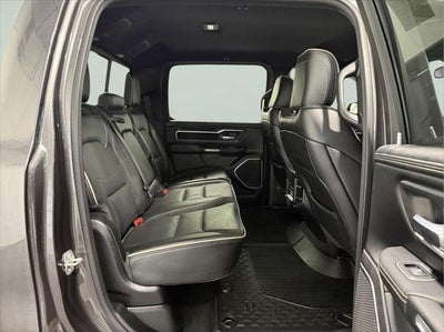 2022 RAM 1500 Laramie Crew Cab 4x4 5'7' Box