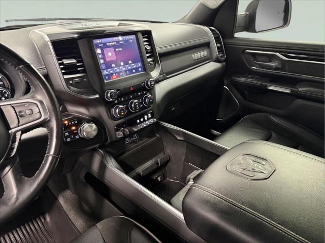 2022 RAM 1500 Laramie Crew Cab 4x4 5'7' Box