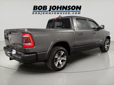 2022 RAM 1500 Laramie Crew Cab 4x4 5'7' Box