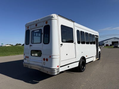 2019 Ford E-450 Cutaway E-450 DRW 158' WB