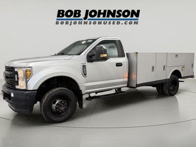 2018 Ford F-350 Chassis XL