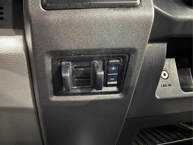 2018 Ford F-350 Chassis XL