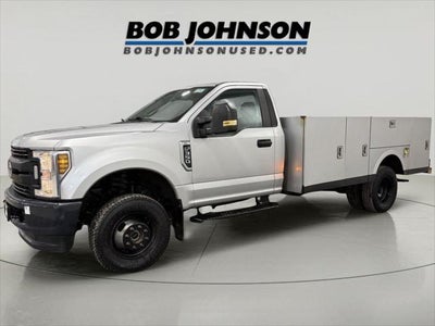 2018 Ford F-350 Chassis XL