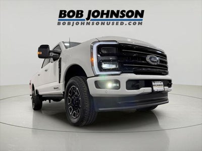 2025 Ford F-250 Platinum