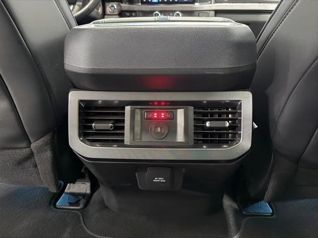 2025 Ford F-250 Platinum