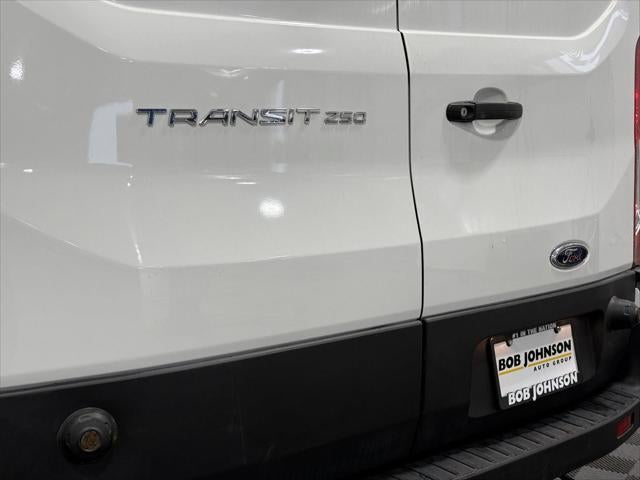 2025 Ford Transit-250 Cargo Van T-250 148' Hi Rf 9070 GVWR RWD