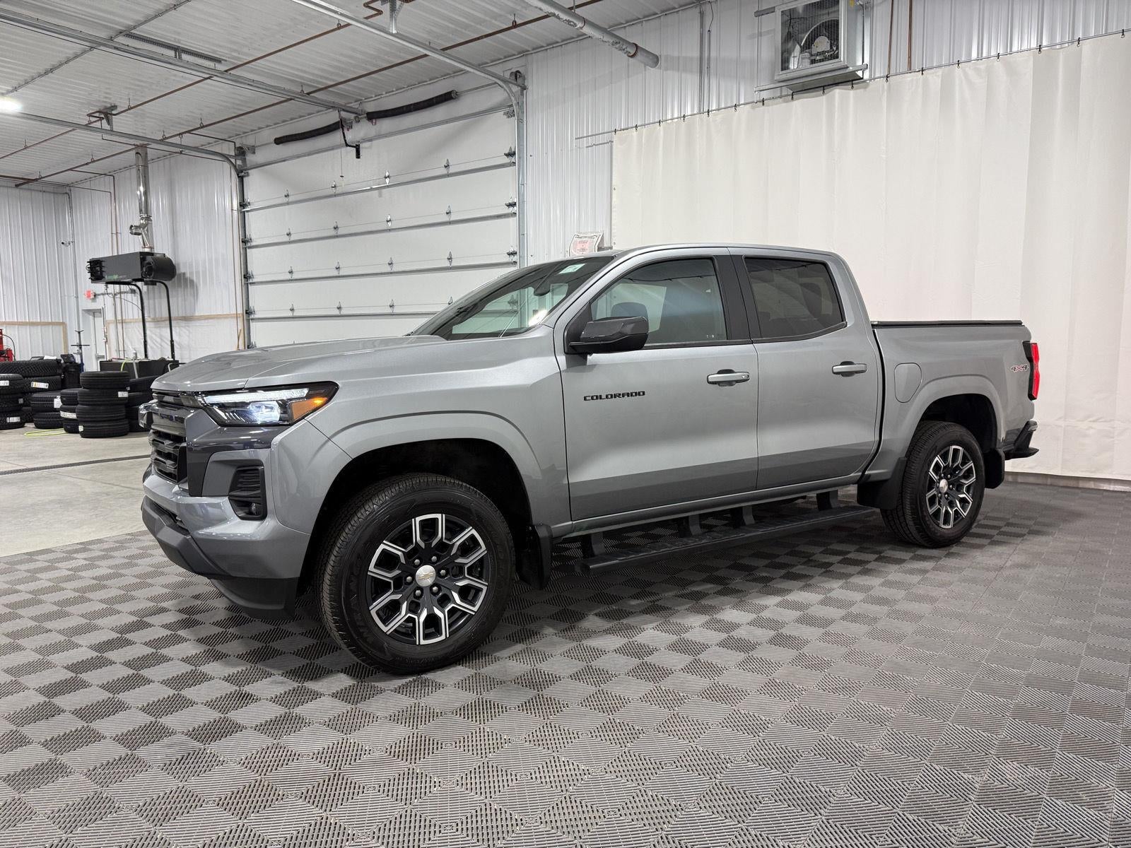 2024 Chevrolet Colorado 4WD LT