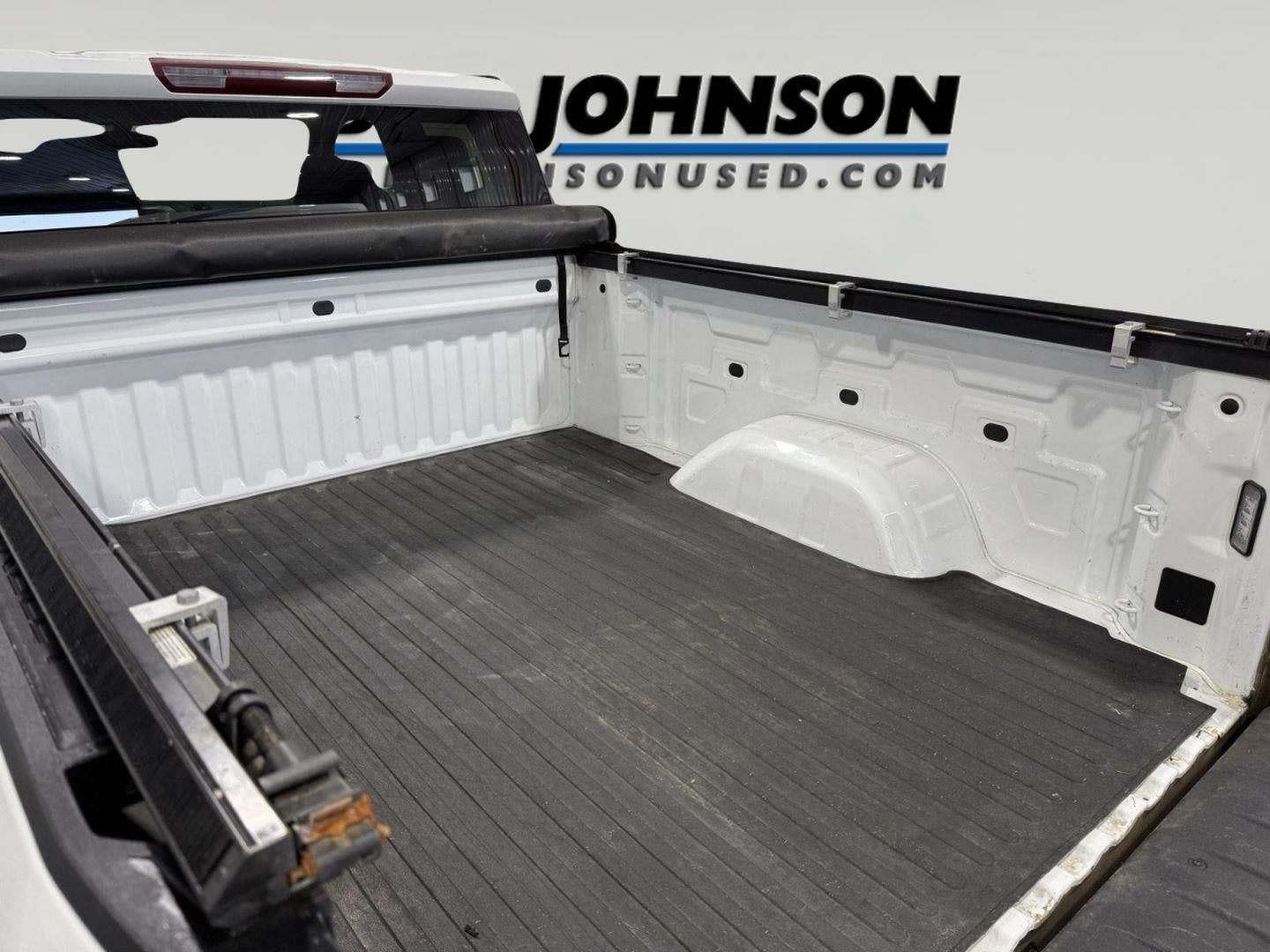 2020 Chevrolet Silverado 1500 4WD Double Cab Standard Bed RST