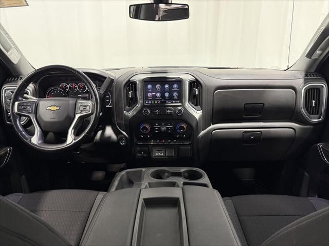 2021 Chevrolet Silverado 1500 4WD Crew Cab Short Bed LT