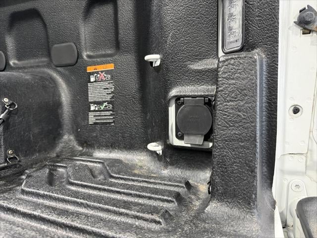 2021 Chevrolet Silverado 1500 4WD Crew Cab Short Bed LT