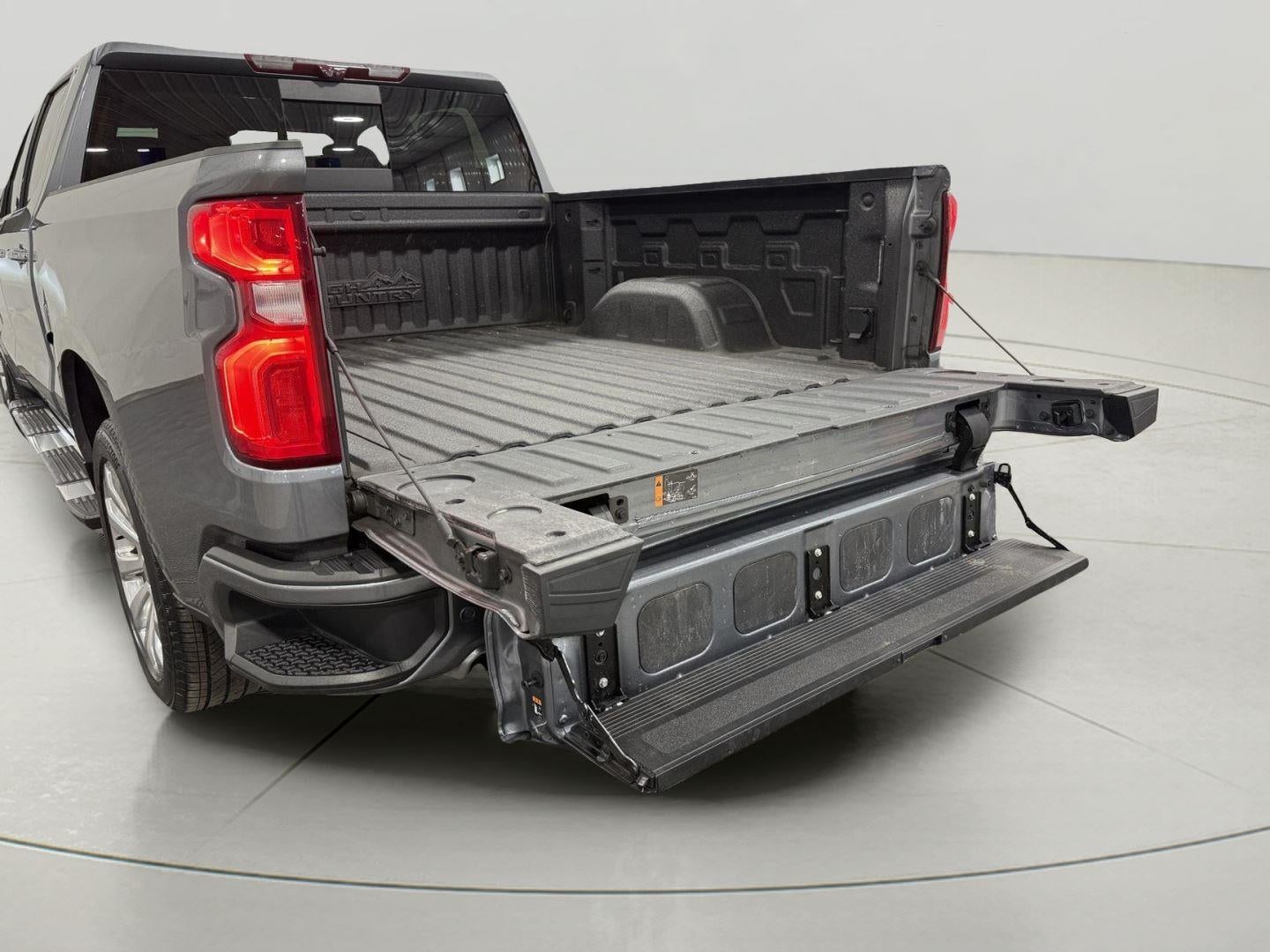 2022 Chevrolet Silverado 1500 LTD High Country