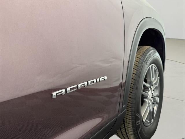 2025 GMC Acadia FWD Elevation