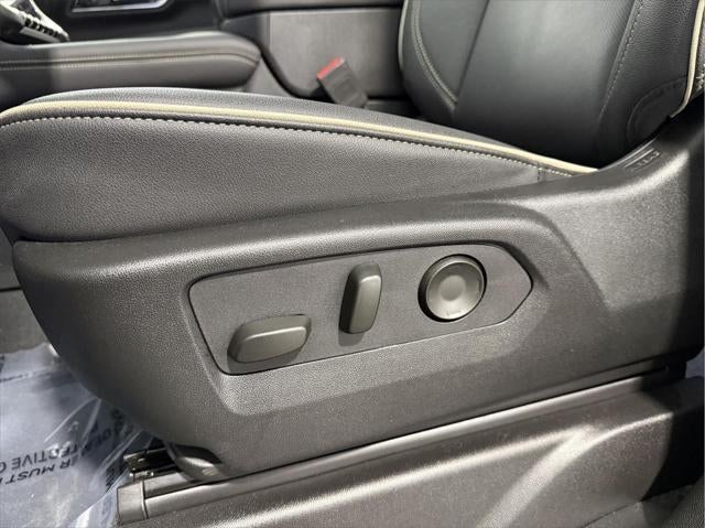 2025 GMC Yukon Elevation 4WD