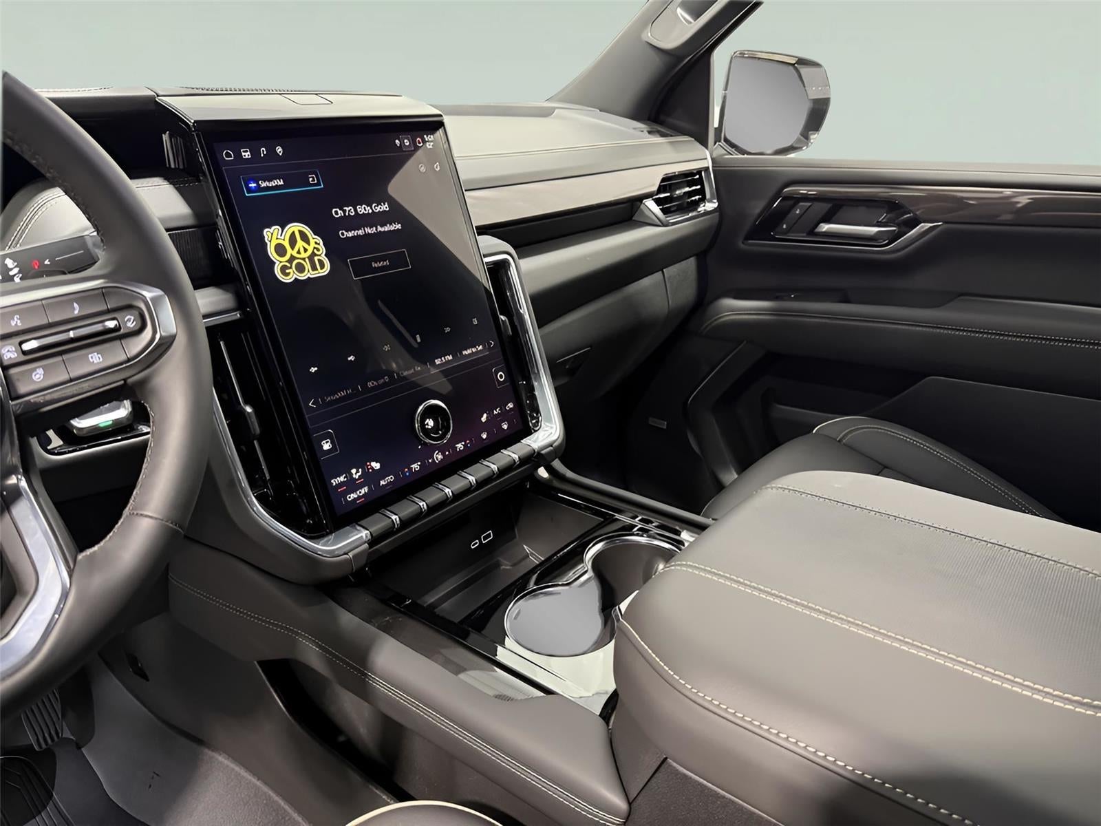 2025 GMC Yukon Elevation