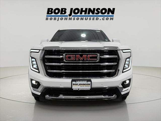 2025 GMC Yukon Elevation