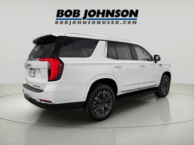 2025 GMC Yukon Elevation