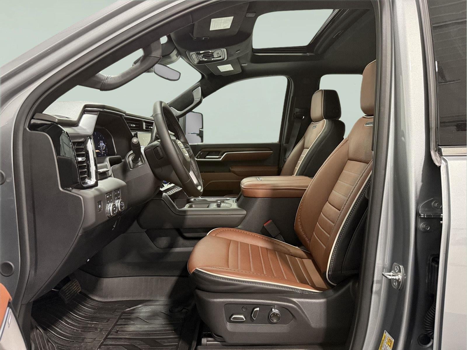 2026 GMC Sierra 2500HD Crew Cab, Standard Bed, Denali Ultimate, 4WD