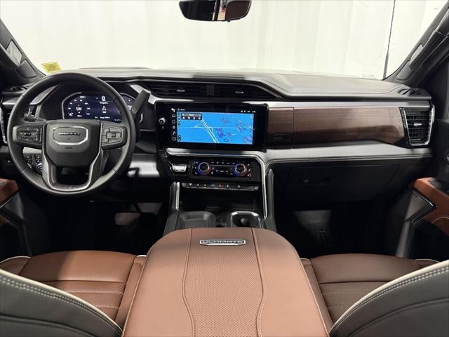 2026 GMC Sierra 2500HD Crew Cab, Standard Bed, Denali Ultimate, 4WD