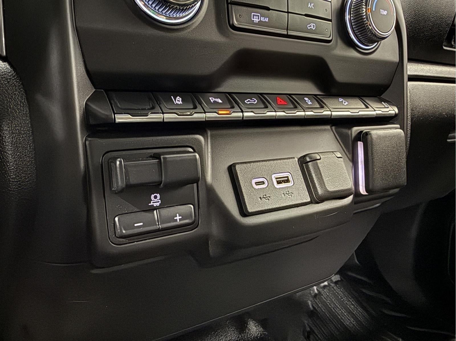 2024 GMC Sierra 3500HD 4WD Regular Cab Long Bed Pro