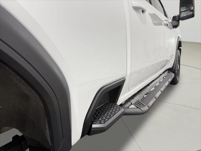 2024 GMC Sierra 2500HD 4WD Crew Cab Standard Bed AT4