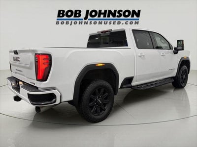 2024 GMC Sierra 2500HD 4WD Crew Cab Standard Bed AT4