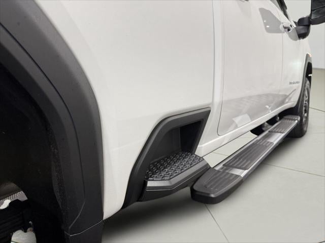 2024 GMC Sierra 2500HD 4WD Crew Cab Standard Bed Denali