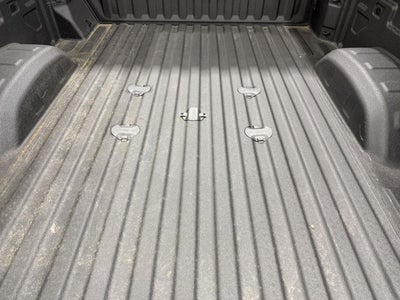 2025 GMC Sierra 2500HD 4WD Crew Cab Standard Bed SLT