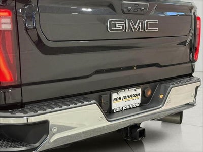 2025 GMC Sierra 2500HD 4WD Crew Cab Standard Bed SLT