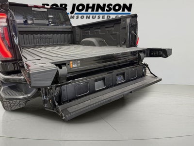2025 GMC Sierra 2500HD Crew Cab, Standard Bed, AT4X, 4WD