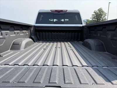 2025 GMC Sierra 2500HD Crew Cab, Standard Bed, AT4X, 4WD