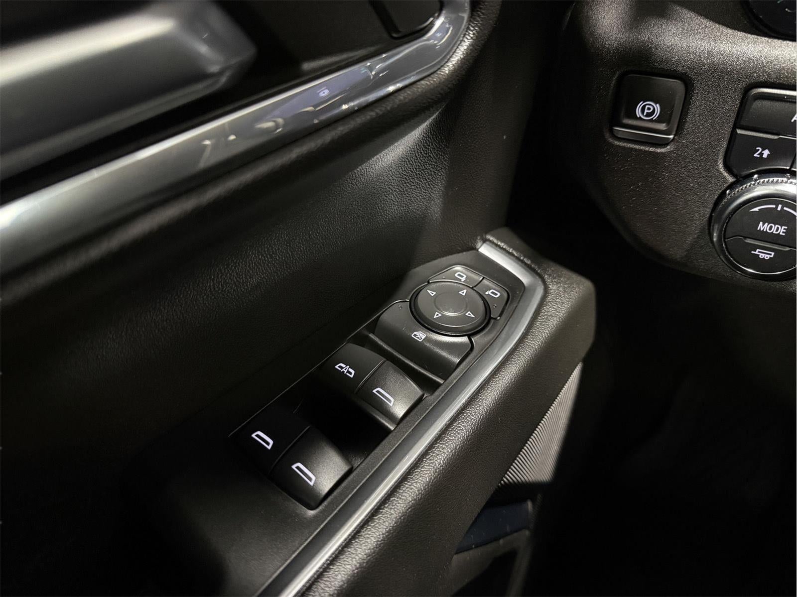 2023 GMC Sierra 1500 4WD Crew Cab Short Box Elevation with 3VL