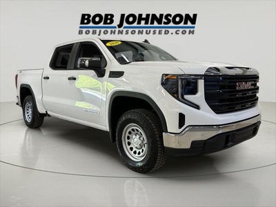 2026 GMC Sierra 1500 Crew Cab, Short Bed, Pro, 4WD
