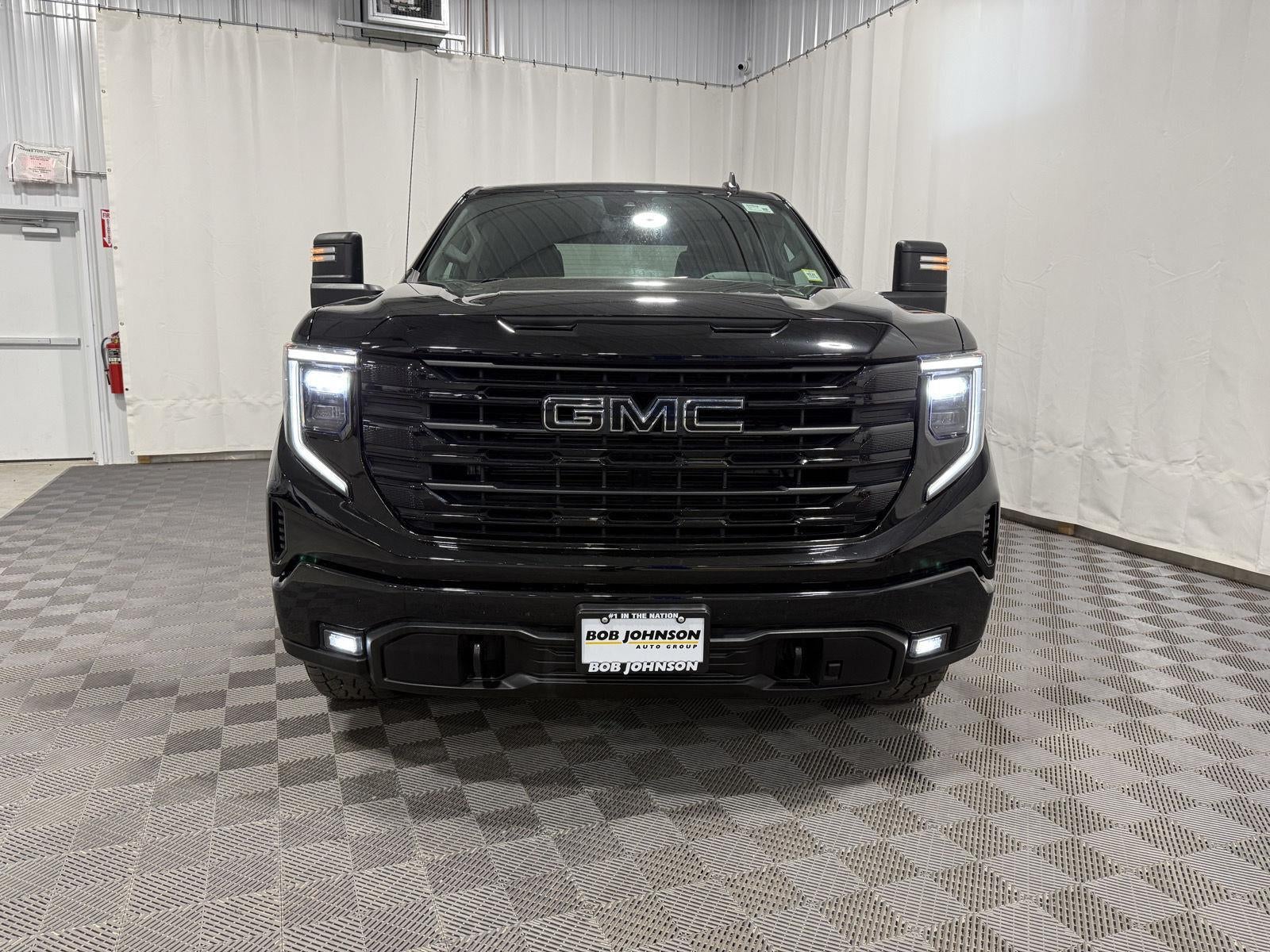 2025 GMC Sierra 1500 Crew Cab, Standard Bed, Elevation, 4WD