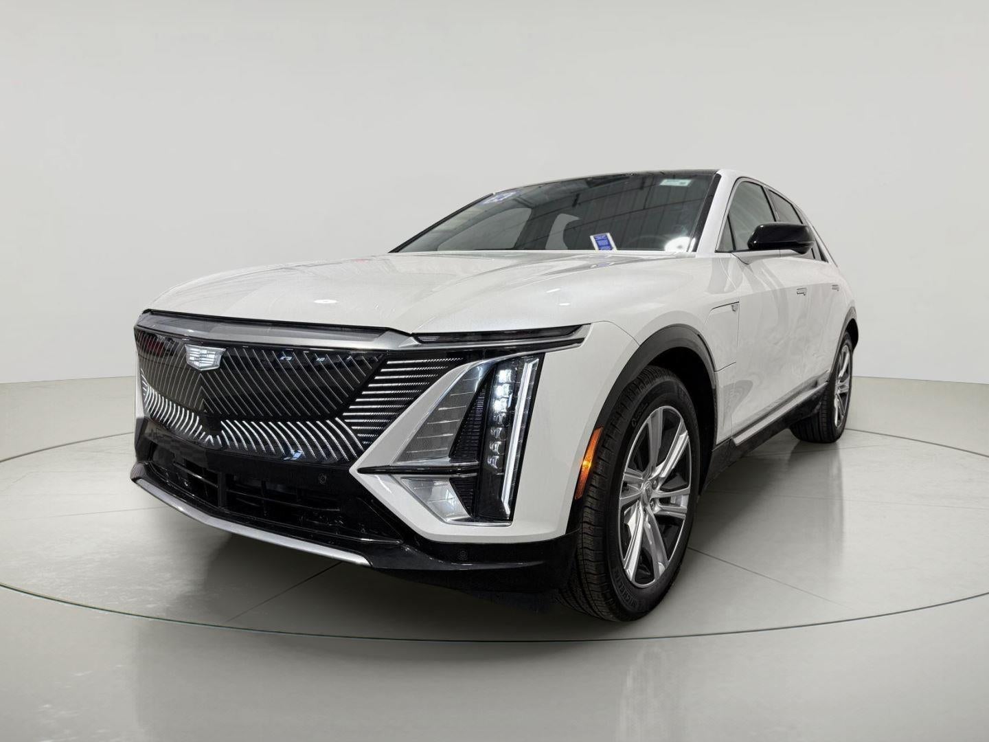 2024 Cadillac LYRIQ Tech RWD