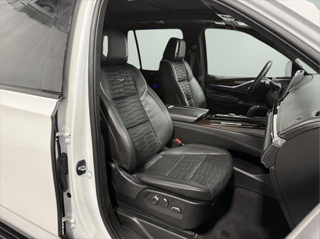 2023 Cadillac Escalade 4WD Sport Platinum