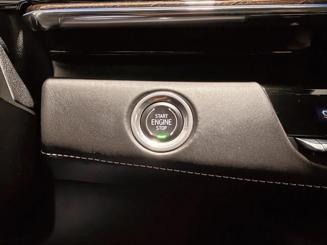 2023 Cadillac Escalade 4WD Sport Platinum